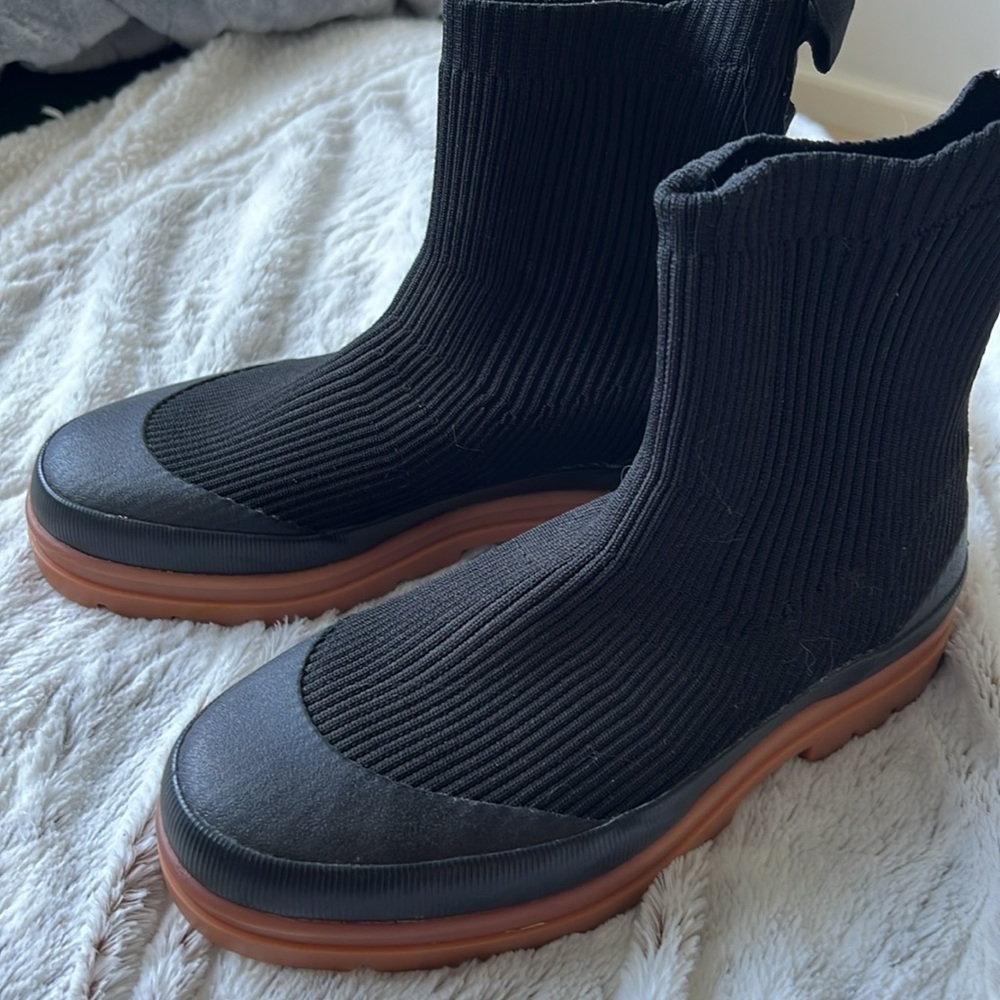 Everlane The Utility Boot in ReKnit 7.5 - Picture 5 of 6